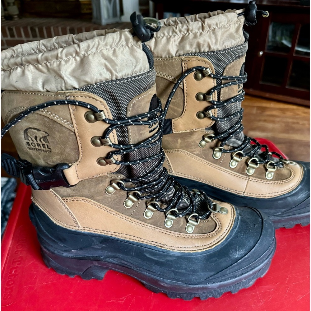 Sorel men’s Sz 10 waterproof 400 gm